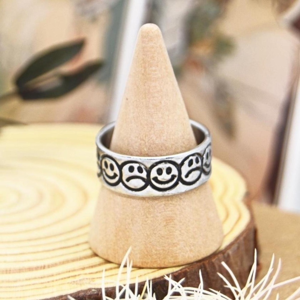 Emotions Ring - Picture 3 of 4